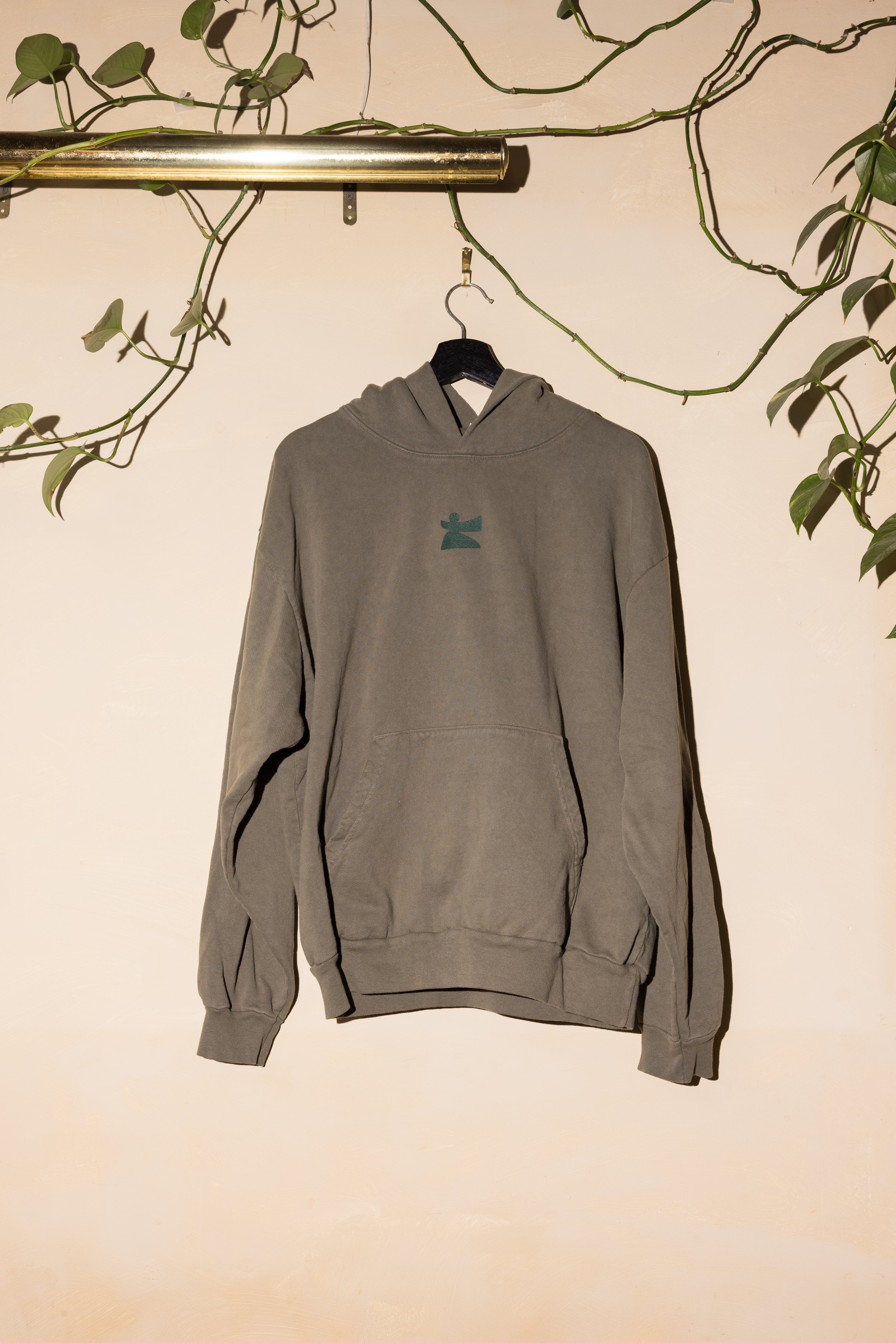 NOMADA mvmt sweatshirt