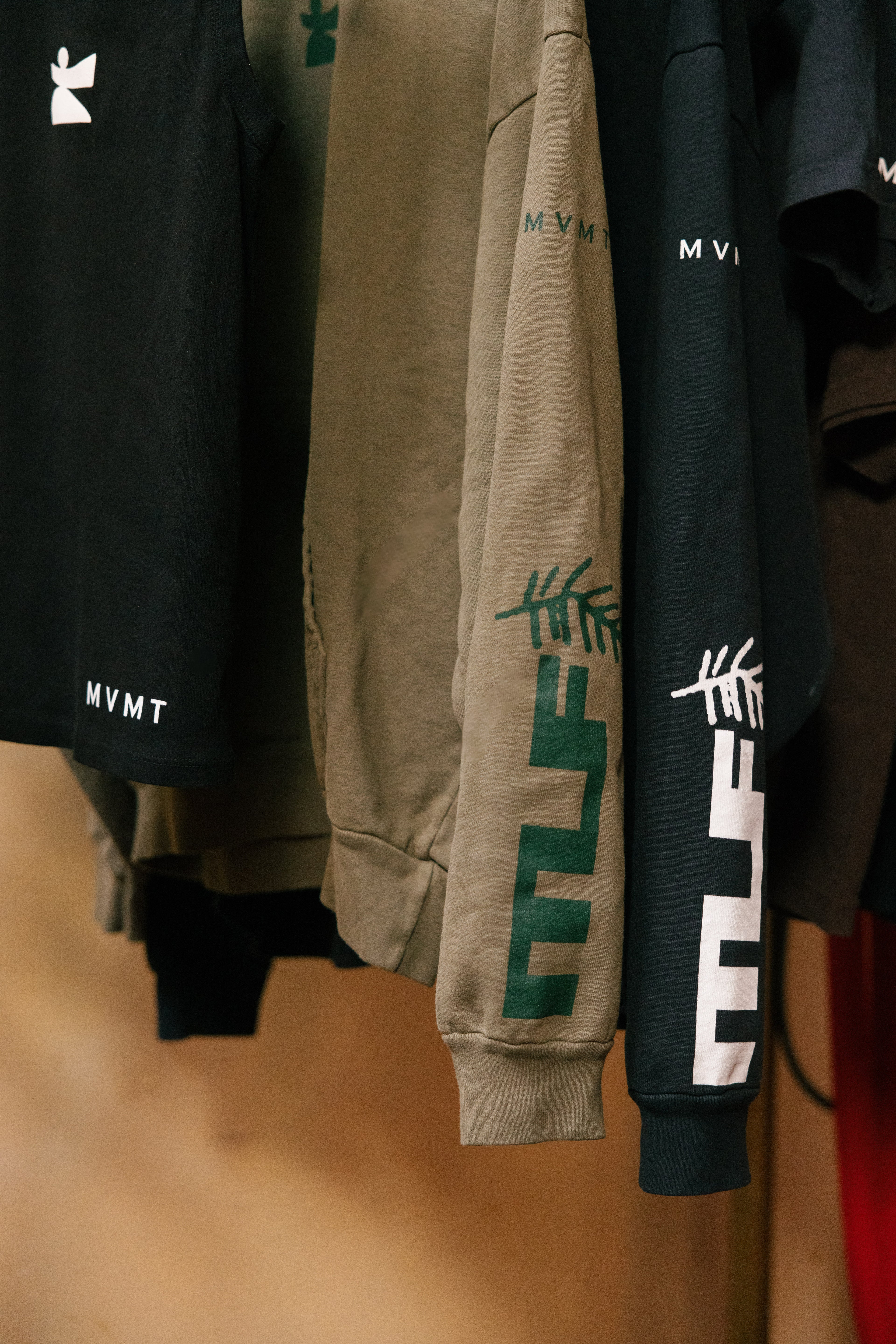 NOMADA mvmt sweatshirt