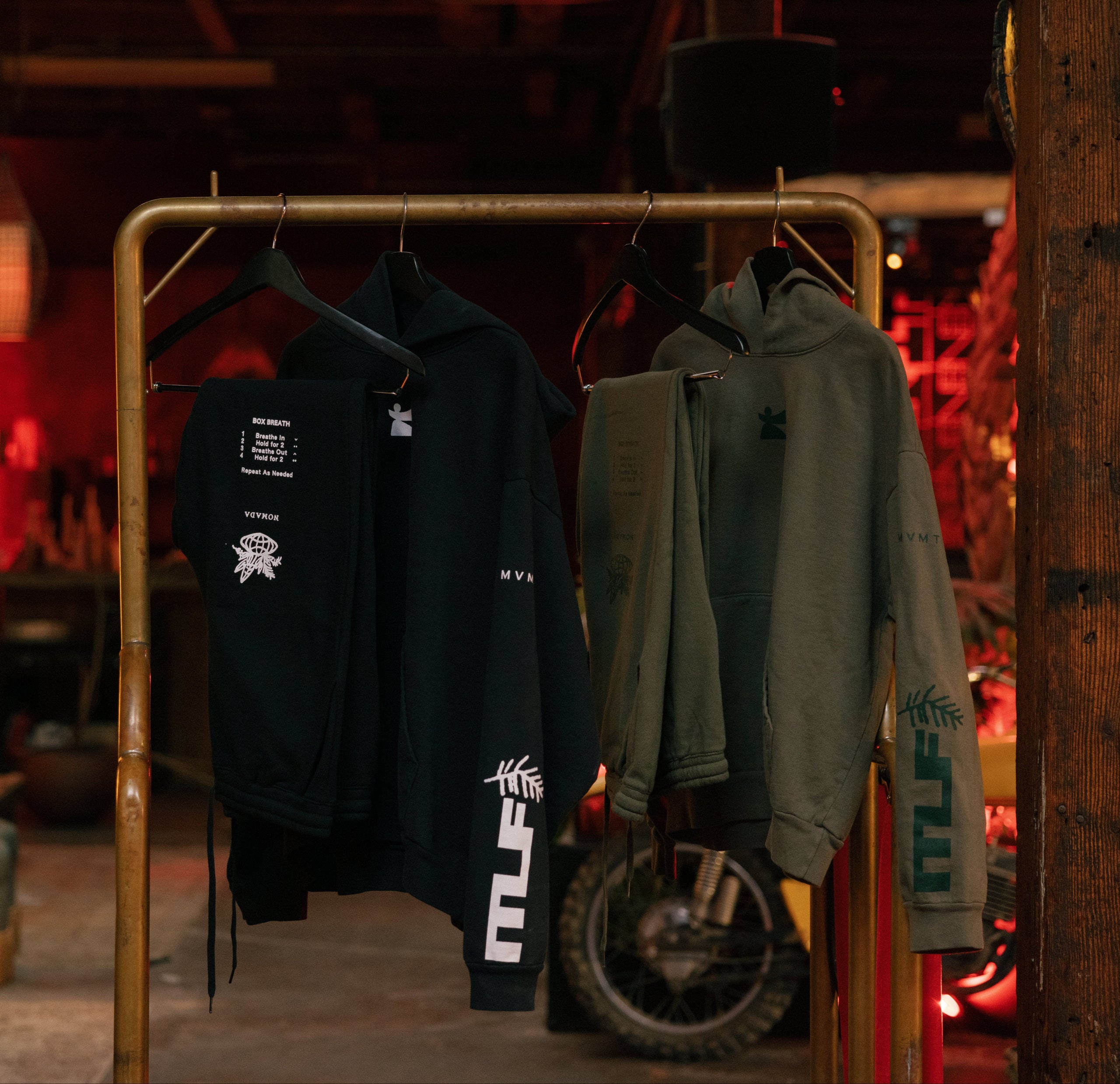 NOMADA mvmt joggers